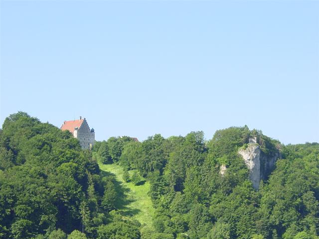 Schloss Eggersberg aus der Ferne