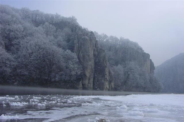 Eisstoss auf der Donau